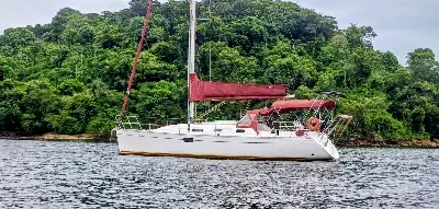 Clique para visualizar Veleiro Delta 36 ano 2005/2006 em Angra dos Reis