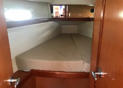 Clique para visualizar Oceanis 40