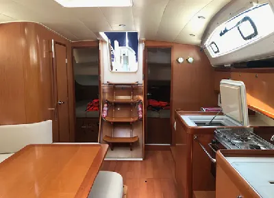 Clique para visualizar Oceanis 40