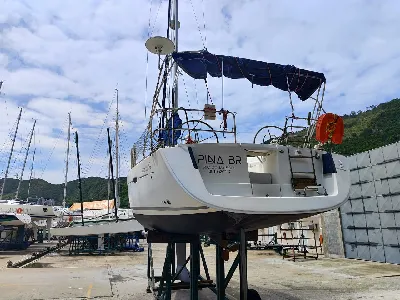 Clique para visualizar Oceanis 40