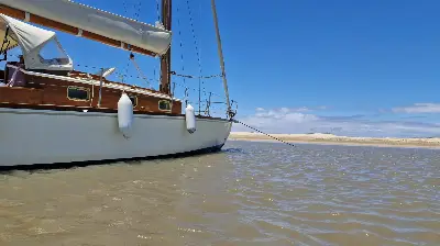 Veleiro Action 10.5m