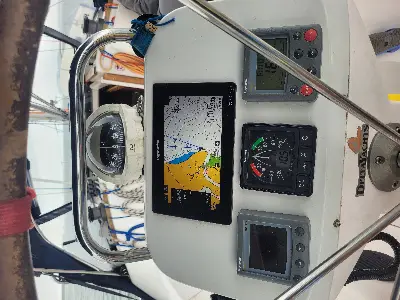 Delta 36 – Ar condicionado e gerador