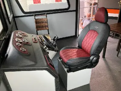 Clique para visualizar HOUSEBOAT MALLOY - 35 à 53 pés