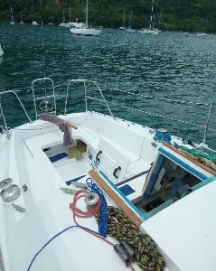 CAL 9.2 com poita na Ribeira Ubatuba