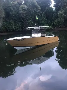 Lancha Gran Bold 32 pés – Fishing 