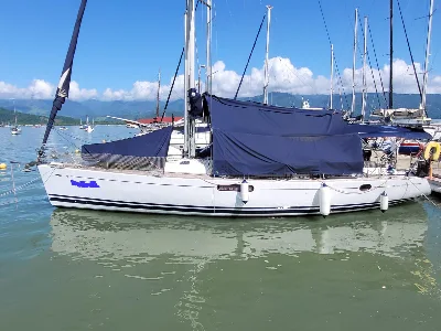 Sun Odyssey 49i