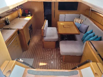 Sun Odyssey 49i