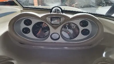 Clique para visualizar Bayliner Capri 2150 ZX