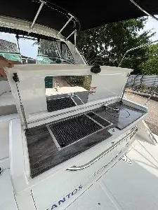 Clique para visualizar Sea Ray 375 Sundancer