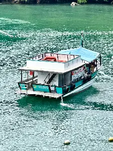 Grande Traineira de Turismo 102 Passageiros