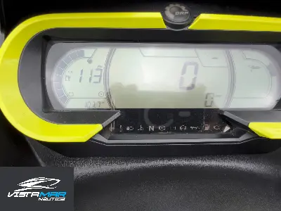 Clique para visualizar Jet Seadoo Wake Pro 230