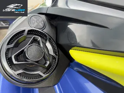 Clique para visualizar Jet Seadoo Wake Pro 230