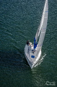 DELTA 32 EM EXCELENTE ESTADO