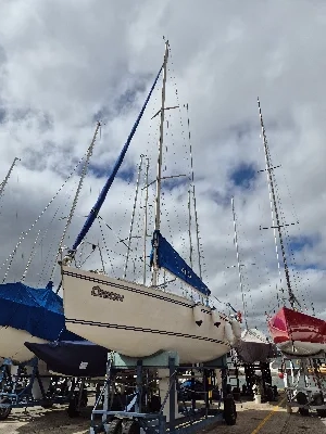 DELTA 32 EM EXCELENTE ESTADO