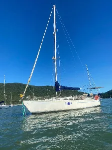 MJ38 Bruce Farr – Autonomia Solar + Lithium 