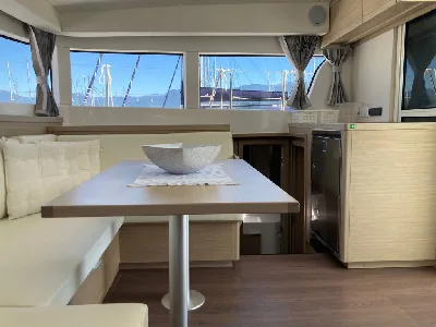 Clique para visualizar Lagoon 40