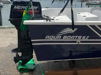 Clique para visualizar Aqua Boats 21