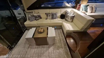 Clique para visualizar Phantom 640