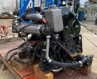 Clique para visualizar Motor Control AP Marizado pela RETIPAR 1.9 70 HP