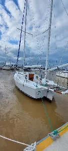 Clique para visualizar Veleiro 26 pés Sloop custom