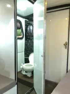 Clique para visualizar LANCHA MALLOY RIDDEN 327