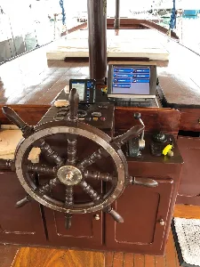 Clique para visualizar ESCUNA 48 PÉS