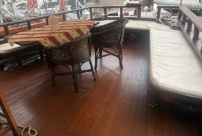 Clique para visualizar ESCUNA 48 PÉS