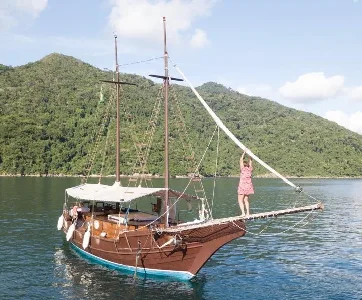 Clique para visualizar ESCUNA 48 PÉS