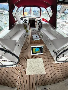 Clique para visualizar BENETEAU OCEANIS 54 PÉS – ANO 2011