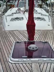 Clique para visualizar BENETEAU OCEANIS 54 PÉS – ANO 2011