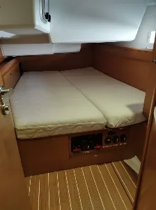 Clique para visualizar JEANNEAU SUN ODYSSEY 50 PÉS – ANO 2013