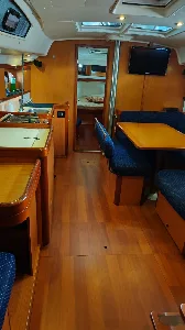 Clique para visualizar BENETEAU OCEANIS 43 PÉS - ANO 2009