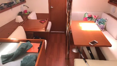 Clique para visualizar BENETEAU OCEANIS 41 PÉS – ANO 2013