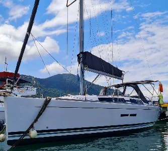 DUFOUR 375 GRAND LARGE - 37 PÉS – ANO 2011