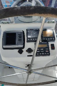Clique para visualizar BENETEAU OCEANIS 393 - ANO 2002