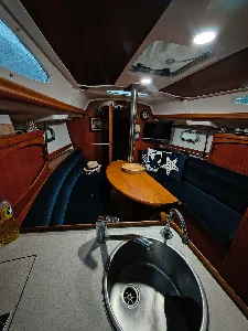 Clique para visualizar JEANNEAU SUN ODYSSEY 32.2 – 32 PÉS – ANO 1999