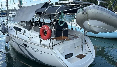 Clique para visualizar JEANNEAU SUN ODYSSEY 32.2 – 32 PÉS – ANO 1999