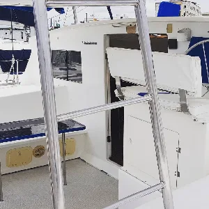 Clique para visualizar CATAMARÃ BV 42 PÉS – ANO 2008