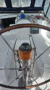 Clique para visualizar NESTOR VOLKER 38 PÉS – ANO 1983