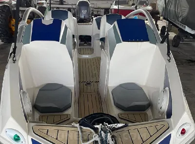 Clique para visualizar Ventura V160 Confort