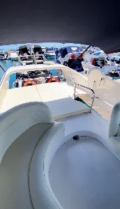 Clique para visualizar Intermarine 380 Full