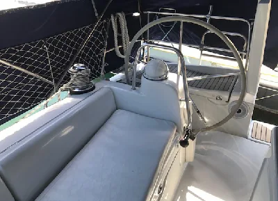 Clique para visualizar Oceanis 40