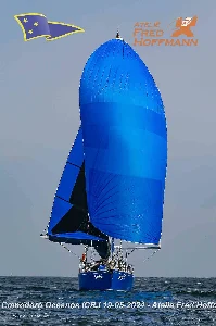 Bruce Farr  MJ 38