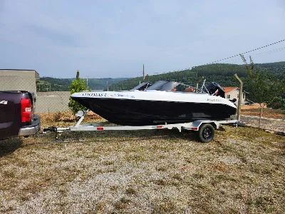 Lancha Focker 180 - Ano 2000 com Motor 90 hp