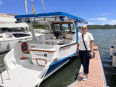 Clique para visualizar Trawller com motor MWM 32 pes