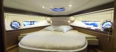 Clique para visualizar Beneteau GT 40 HT