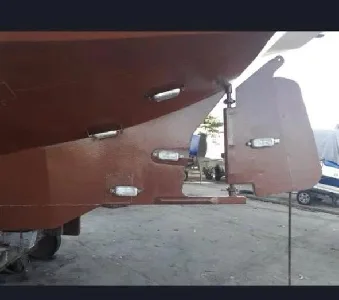 Clique para visualizar Bruce Roberts 45