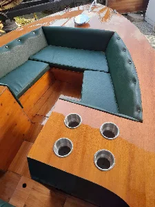 Clique para visualizar Skiboat Maxboat 19 em madeira com reversor - 1984