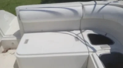 Clique para visualizar Lancha Regal 240 Open