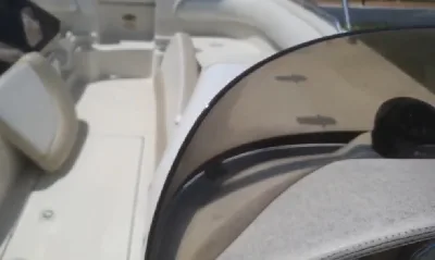 Clique para visualizar Lancha Regal 240 Open